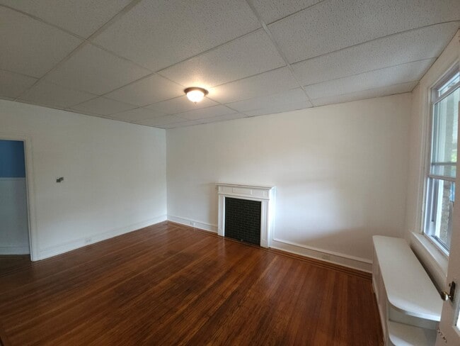 Photo - 6255 N Broad St Townhome