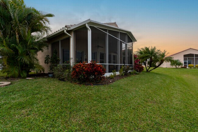 Foto del edificio - 366 Sunview Way