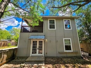 Building Photo - 4516 Russell Dr