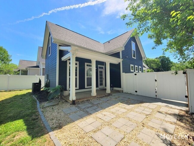 Foto del edificio - 1512 Norris Ave