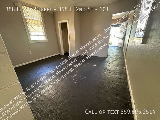 Building Photo - Cozy Efficiency Apartment LEXINGTON