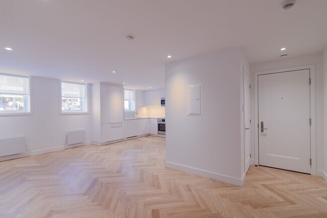 Photo du bâtiment - 590 Av. Outremont