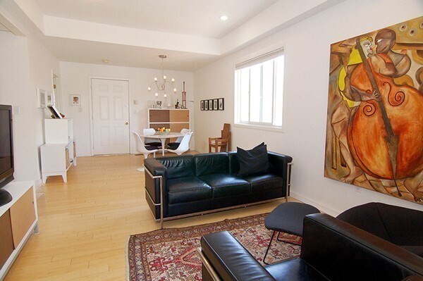 Foto principal - 61 Cedar St