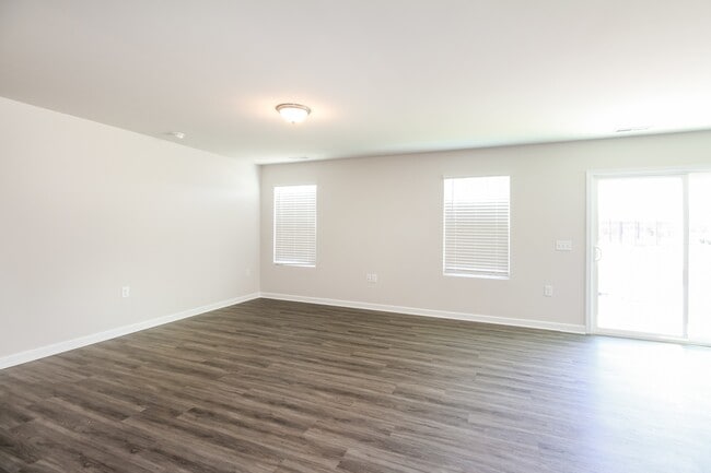 Building Photo - 2948 Ember Brook Ct