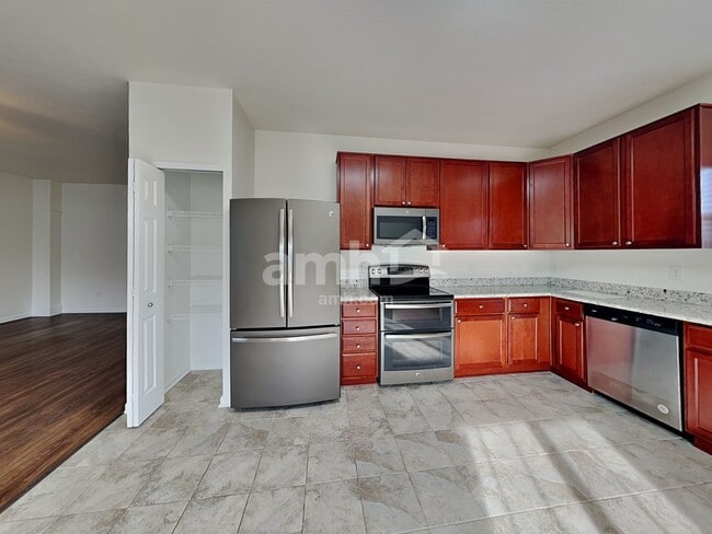 Building Photo - 635 Prospector Dr