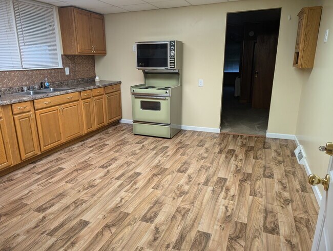 Foto del edificio - 4163 Monroe St