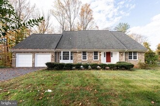 Building Photo - 6503 Deidre Terrace