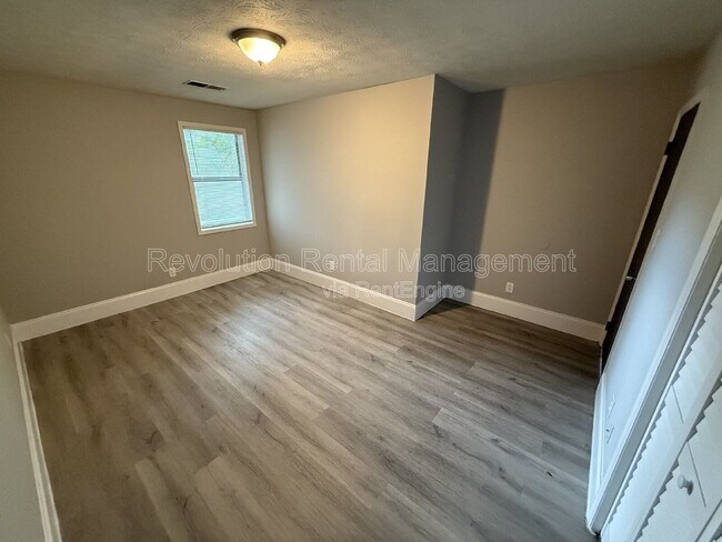 Foto del edificio - 1158 Pinedale Cir NW