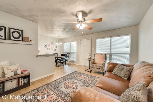 Foto del edificio - 4611 Munger Ave