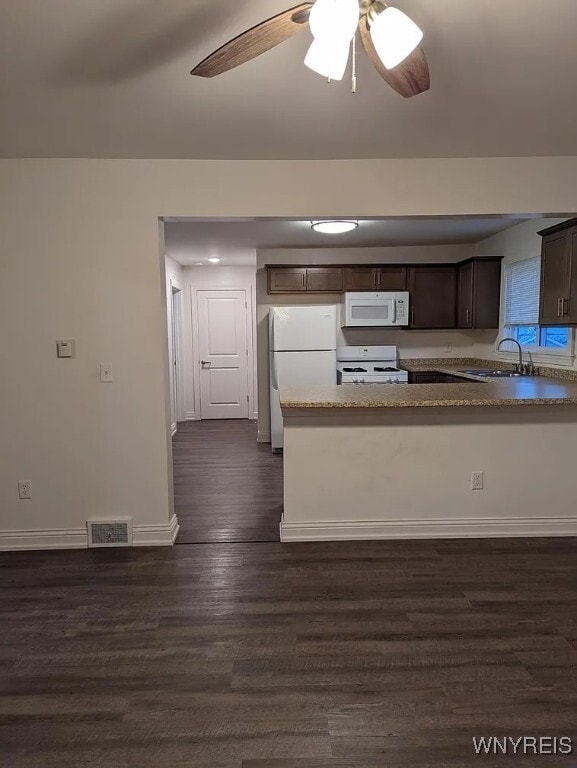 Building Photo - 77 Laverack Ave