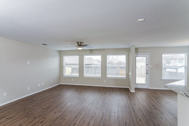 Building Photo - 10114 Shetland Gate