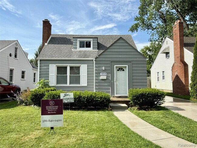 Foto del edificio - 1010 Larkmoor Blvd