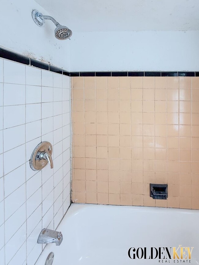 Foto del edificio - 7798 American St