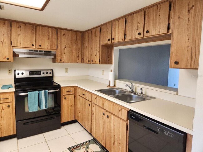 Foto del edificio - 2685 Sabal Springs Cir