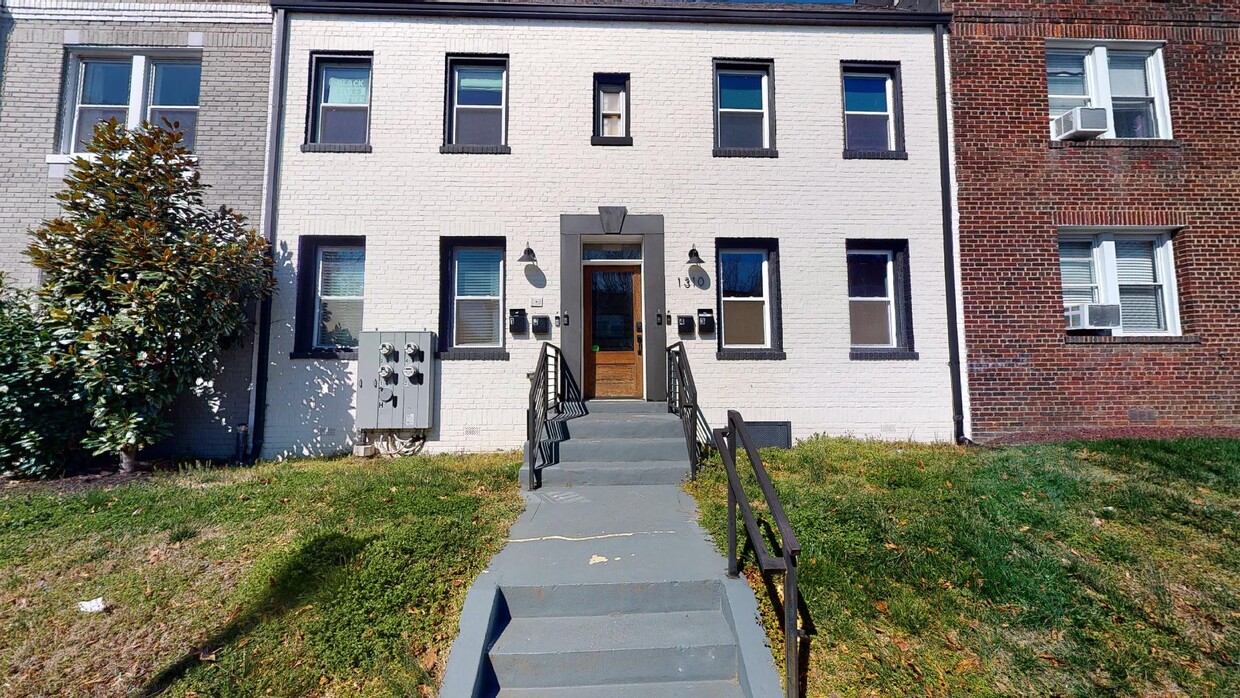 Photo - 1310 Holbrook St NE (Washington, DC)