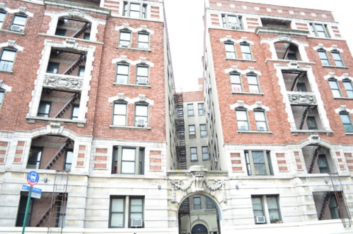 Primary Photo - 25 Fort Washington Ave