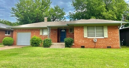 Building Photo - 3221 NW 68th St