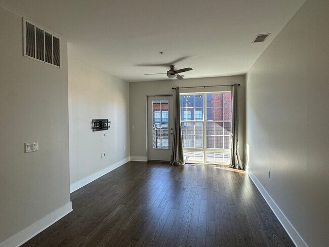 Building Photo - 510 Diamondback Dr