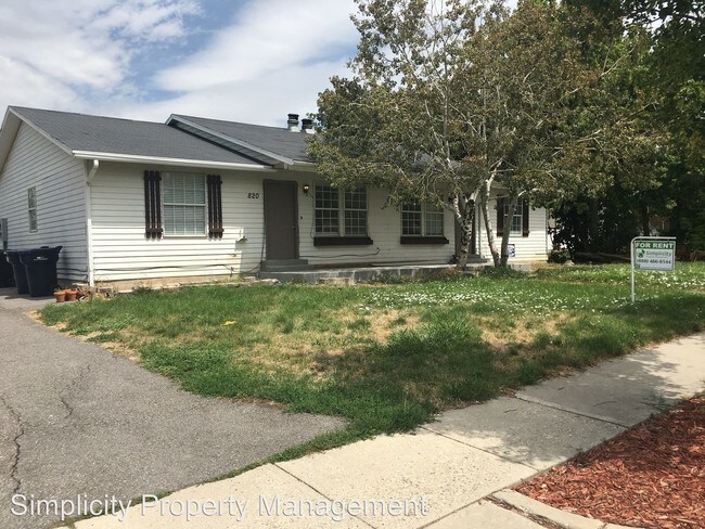 Foto del edificio - 3 br, 1 bath House - 820 W 1175 S