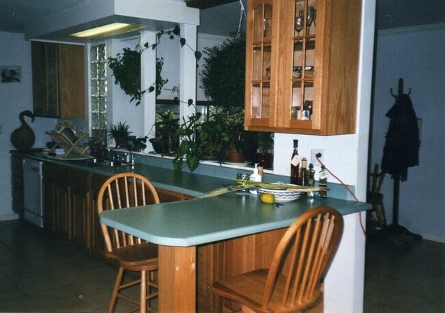 Building Photo - 102 Turkey Hill Rd - Utilities Included!