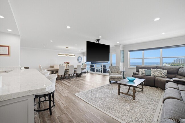 Foto del edificio - 111 N Pompano Beach Blvd