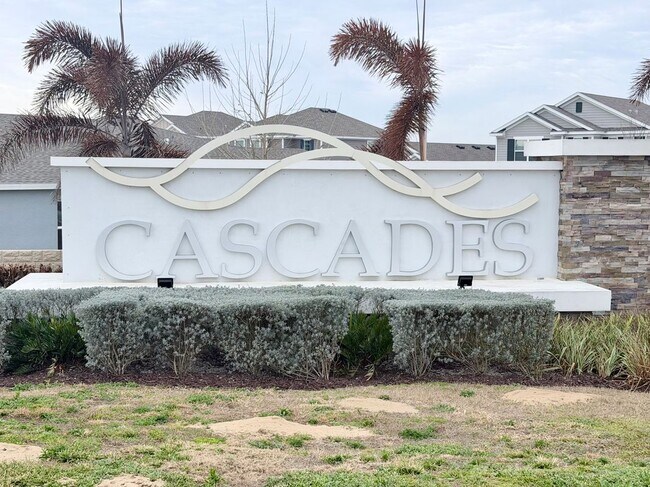 Foto del edificio - 824 Horsetail Dr