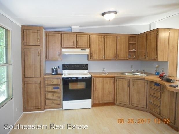 Building Photo - 3 br, 2 bath House - 266 Brantham Rd