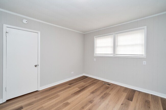 Foto del edificio - Stunning Bessemer Home on a Corner Lot wit...