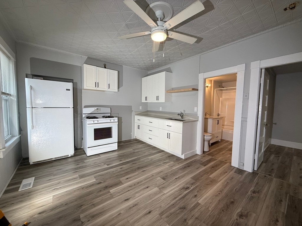 Foto del edificio - 227 White St