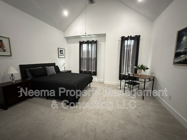 Building Photo - 1711 Ruth St