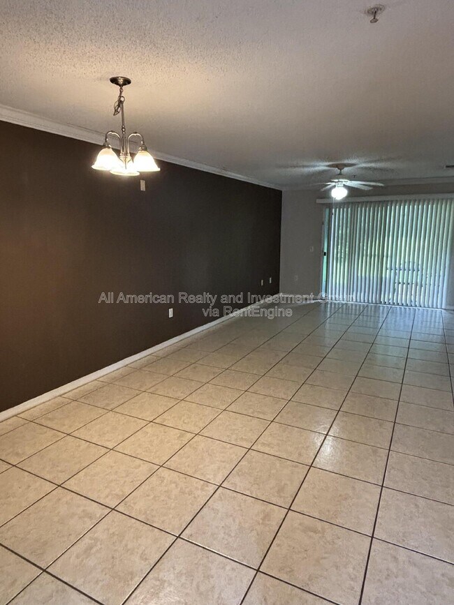 Foto del edificio - 4274 Calinda Ln