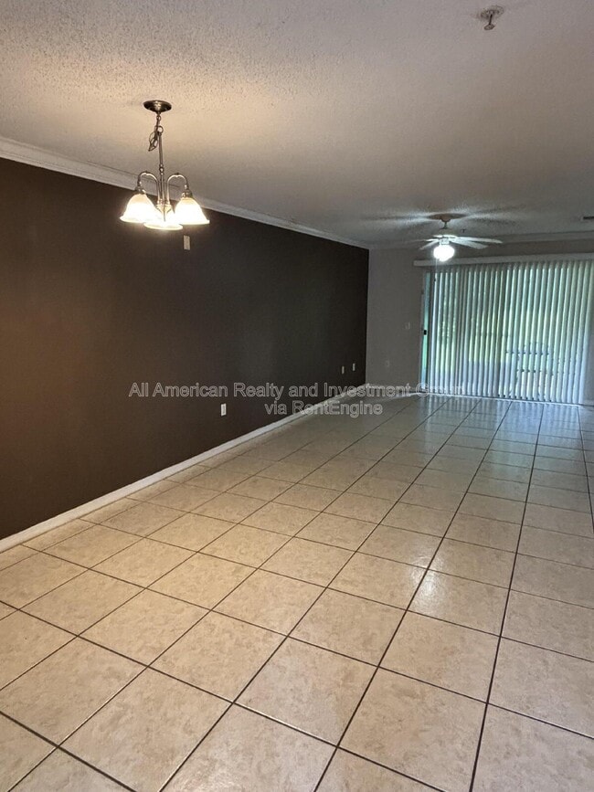 Building Photo - 4274 Calinda Ln