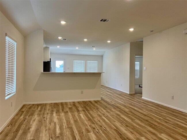 Building Photo - 5824 Knox Landing Drive