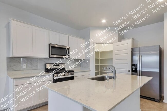 Building Photo - 3559 N Kellen Canyon Ct