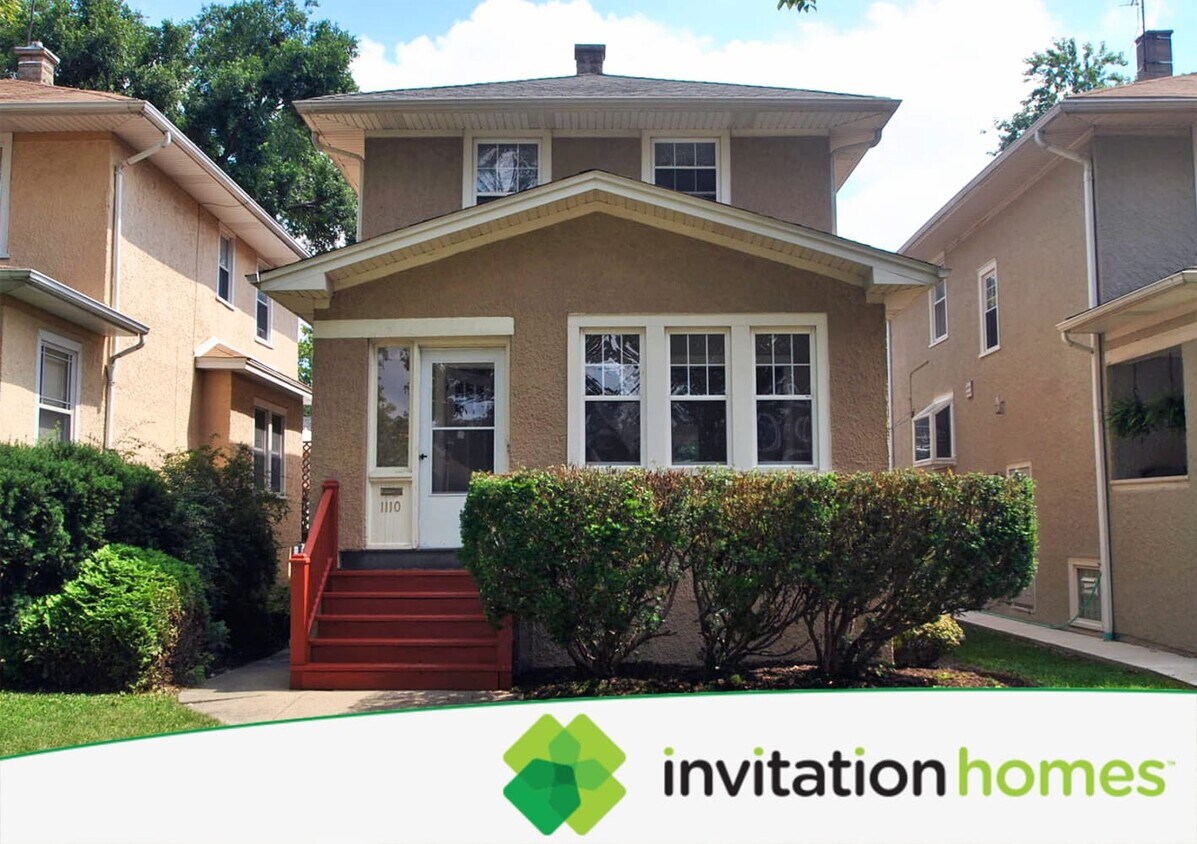 Primary Photo - 1110 N Lombard Ave
