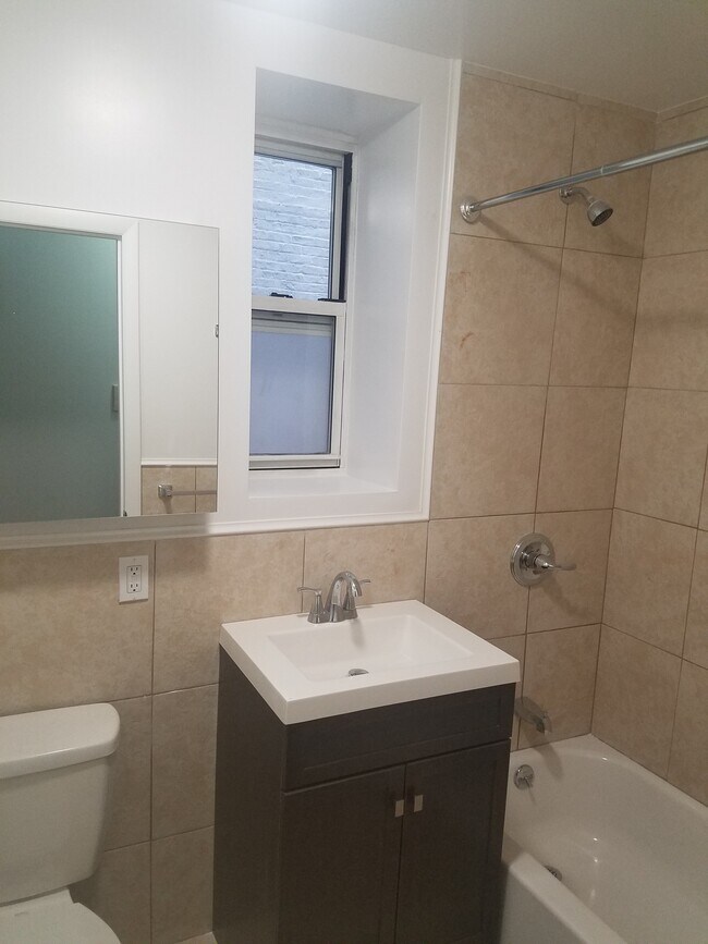 Building Photo - 6509 Fresh Pond Rd
