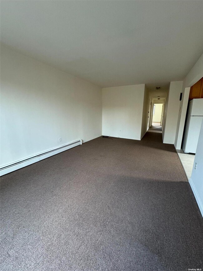 Building Photo - 80-38 47th Ave