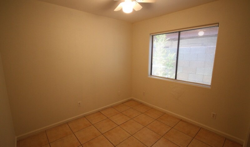 Building Photo - 3420 W Tonto St