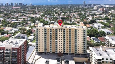 Building Photo - 3500 Coral Wy