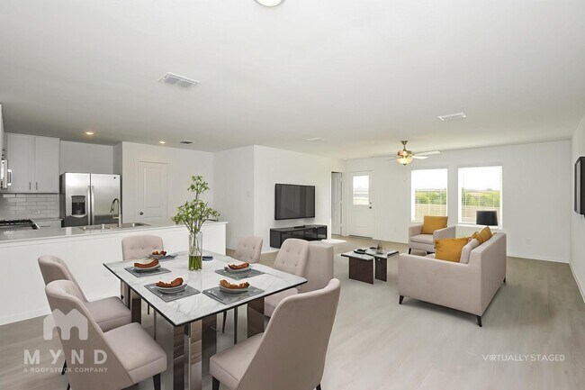 Foto del edificio - 2753 Mistwood Dr