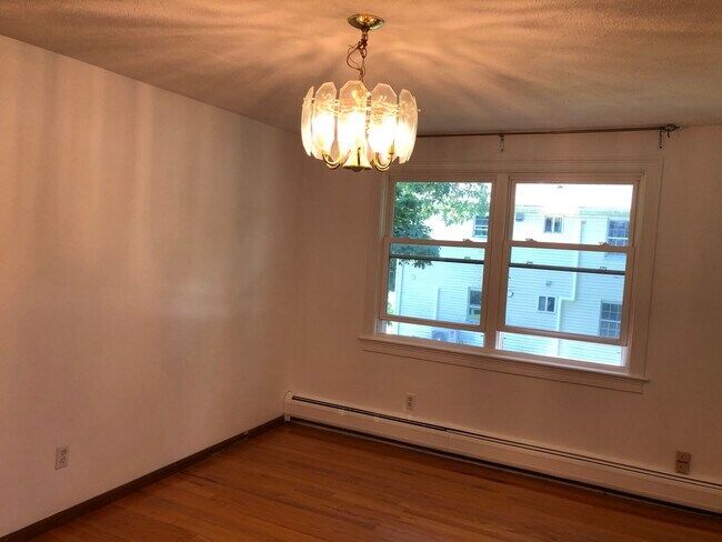 Building Photo - 1195 Boylston St