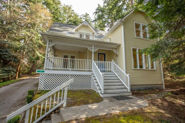 Foto del edificio - Gorgeous Coupeville Home is Ready for a Ne...