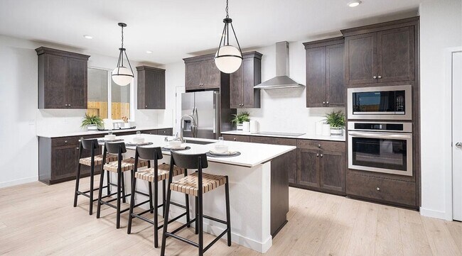 Foto del edificio - Charming New Home in Elk Grove, 4 bed / 3.5 bath!