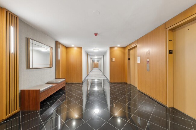 Foto del edificio - 680 N Lake Shore Dr