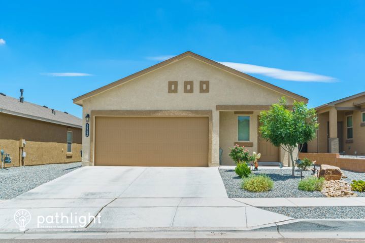 Foto principal - 5852 Colfax Pl NE