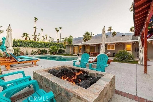 Foto principal - 980 N Biskra Rd