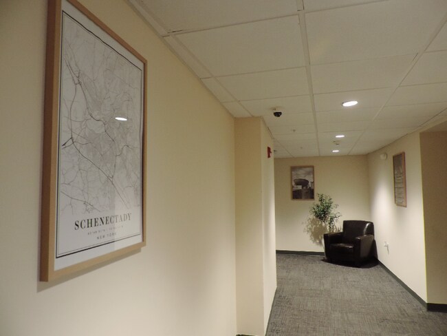 Foto del edificio - 192 Erie Blvd