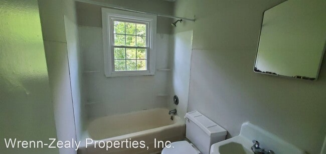 Foto del edificio - 2 br, 1 bath House - 314 Friendly Avenue
