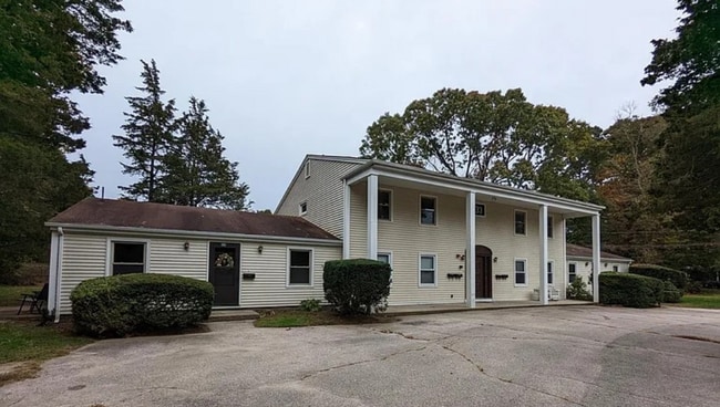 Building Photo - 33 Duck Cove Rd