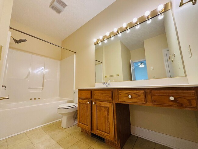 Foto del edificio - 230 Willow Oak Dr NW
